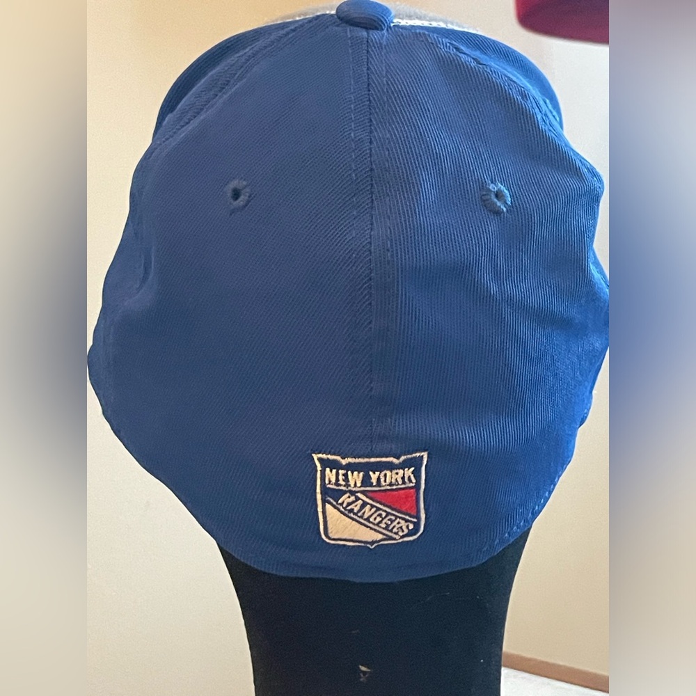 NY Rangers Hat 🆕 - Picture 4 of 5